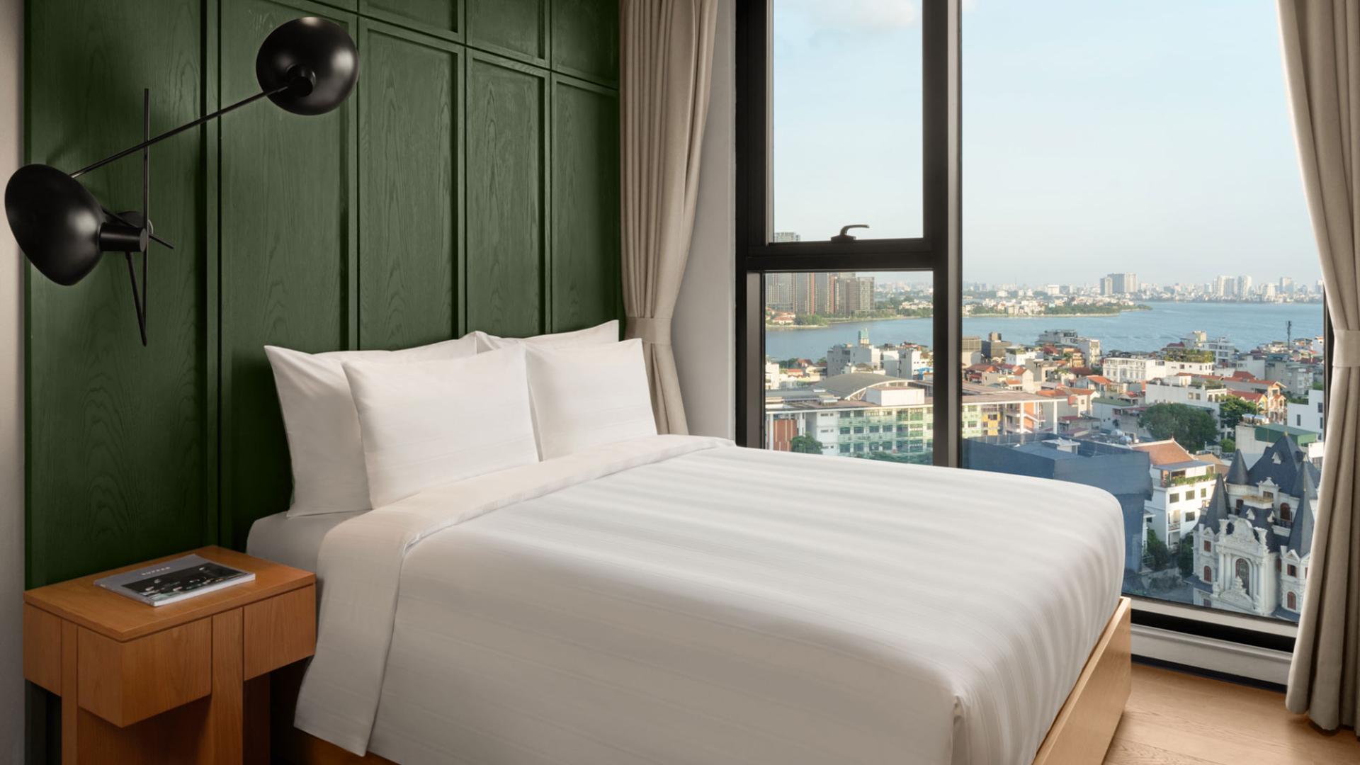 레지더스 침실.jpg